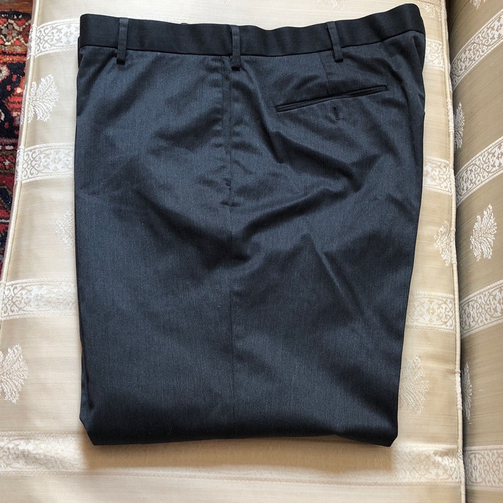 Dockers Men's Dark Gray Flat Front Pants